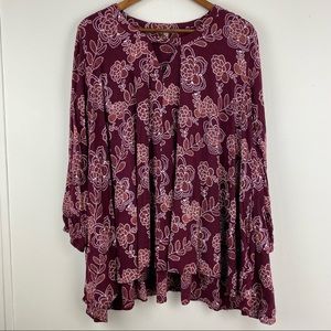 JODIFL size Medium Burgundy Floral Blouse